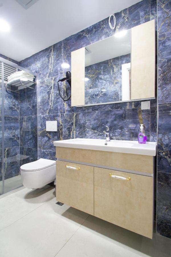 Turna Hotel Истанбул Екстериор снимка
